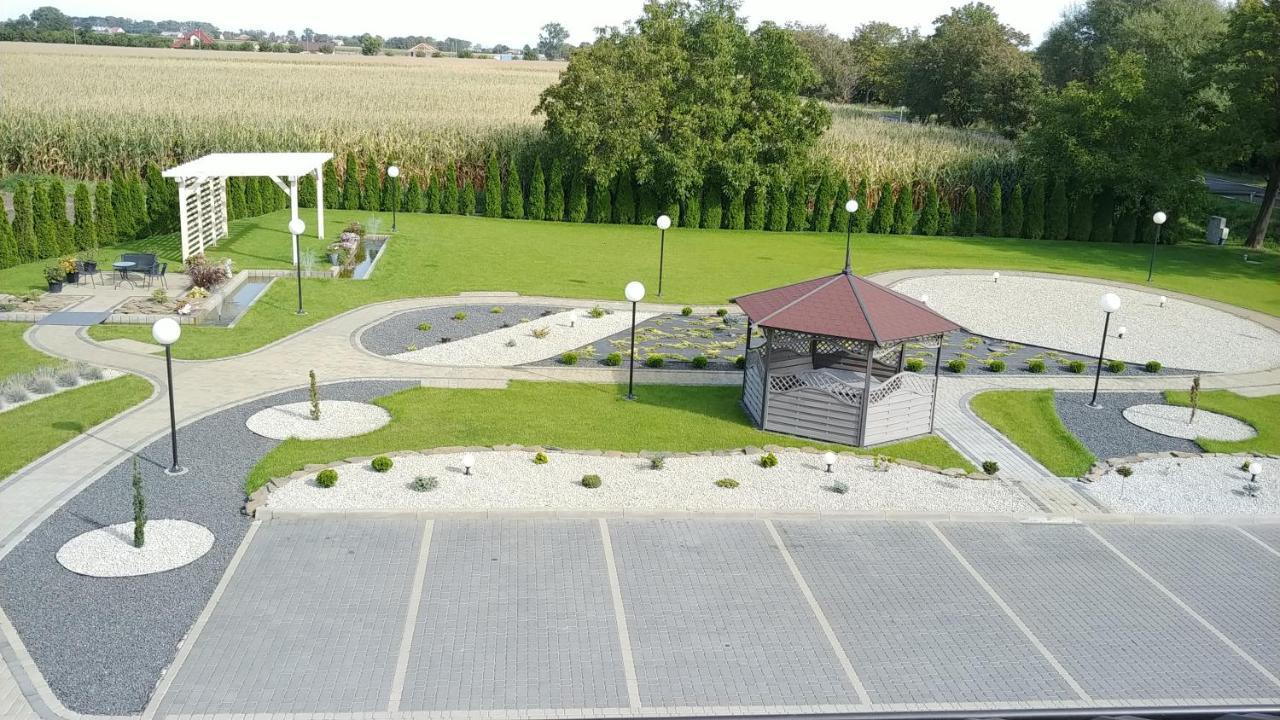 Perla Kujaw Bed and Breakfast Radziejów Exteriör bild